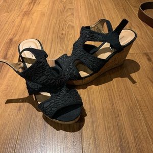 worn for graduation day only